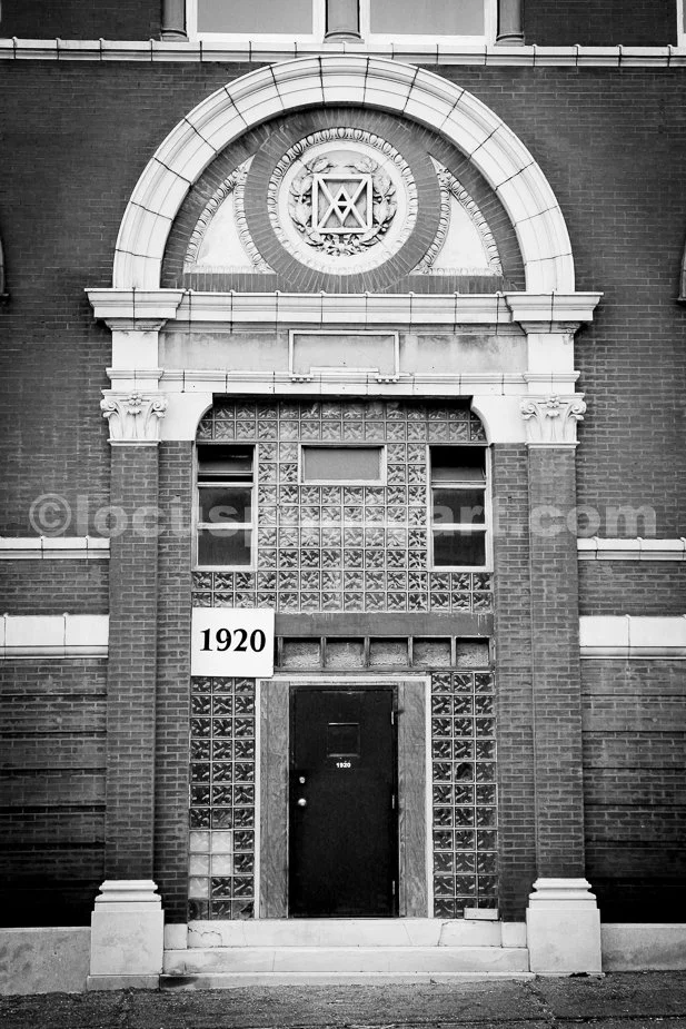 1920_Door_0079_BW.jpg