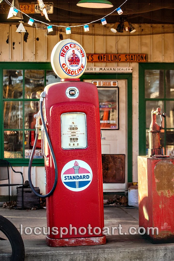 J23 Mahans Filling Station 3536 FB.jpg