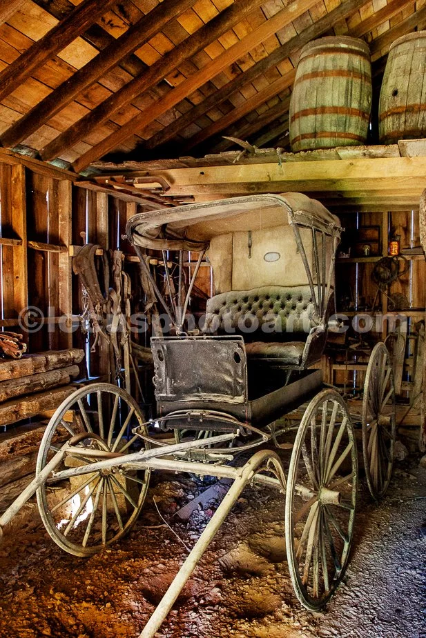 J24_Buggy_in_the_Barn_0472.jpg