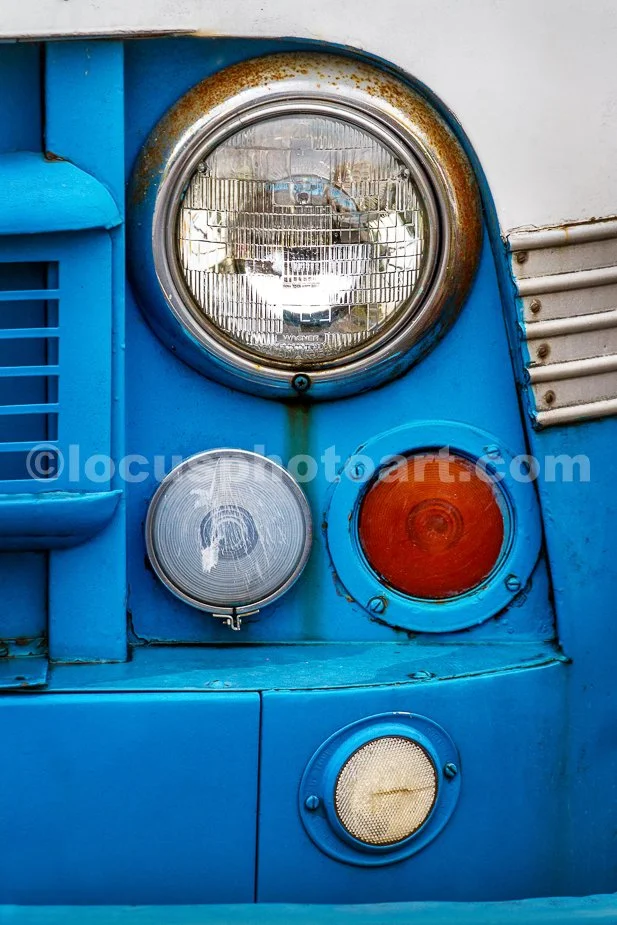J21_Ice_Cream_Truck_Headlight_3046.jpg