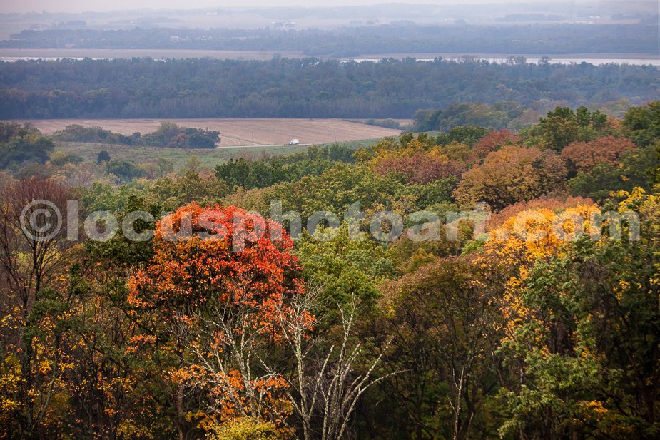 J21_View_from_the_Bluffs_9578.jpg