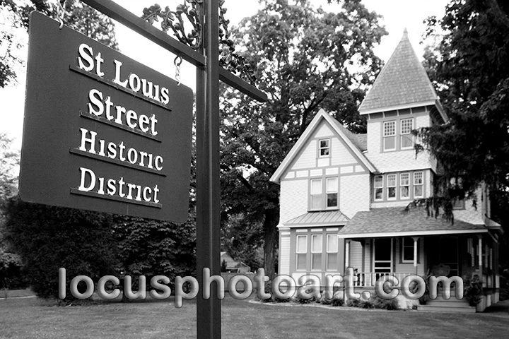 St. Louis St. Historic District Sign 0116 BW FB.jpg