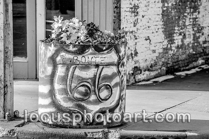 J23 Planter on Route 66 3742 BW FB.jpg