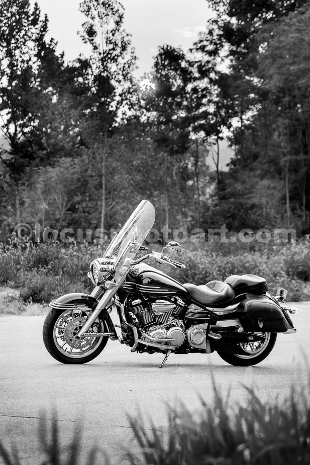 J21_Roadliner_at_Sunset_1699_BW.jpg