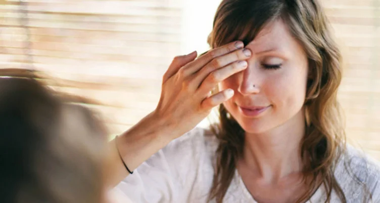 EFT-Tapping_header-752x401.jpg