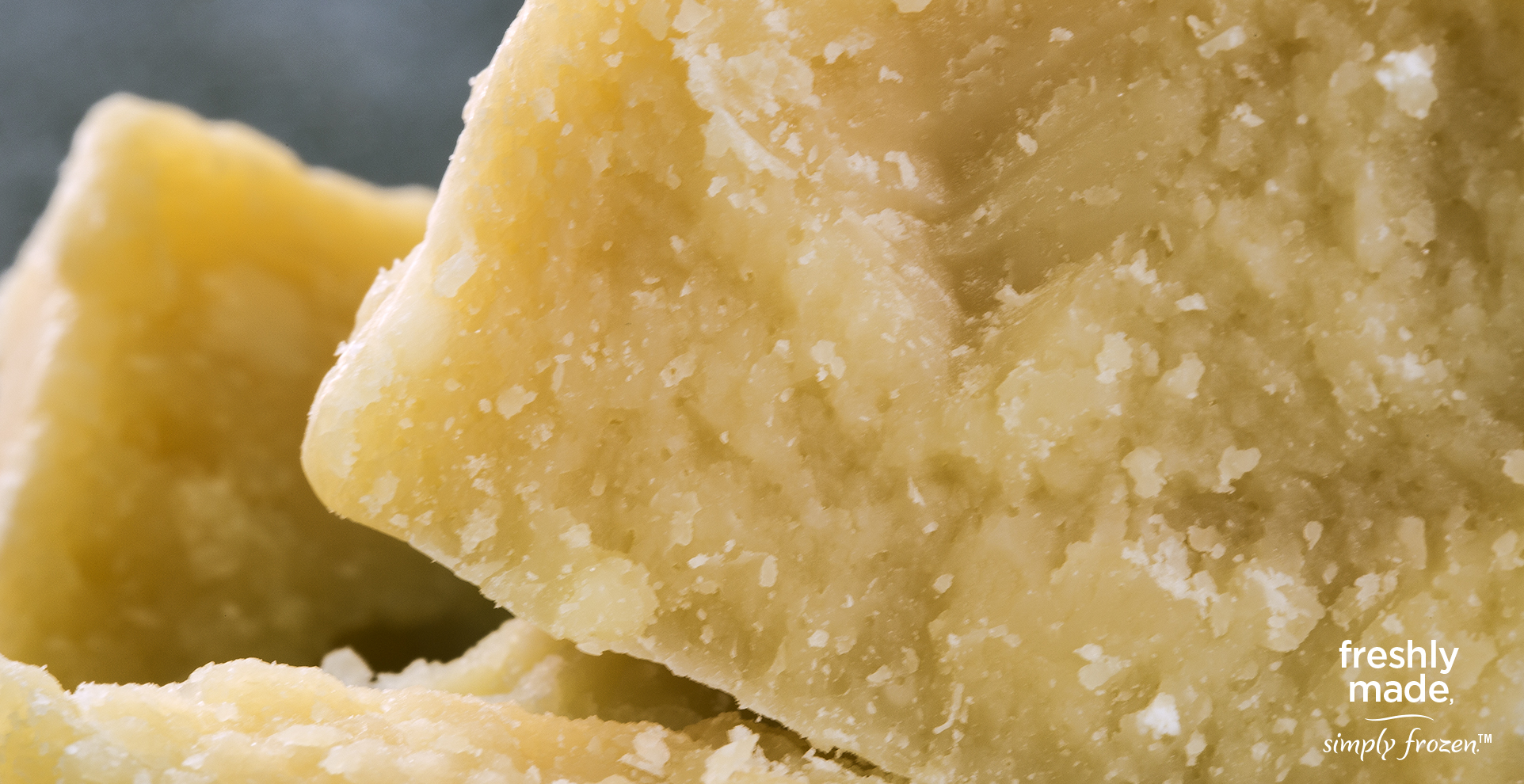 STF003_TW_MacroParmesan.jpg