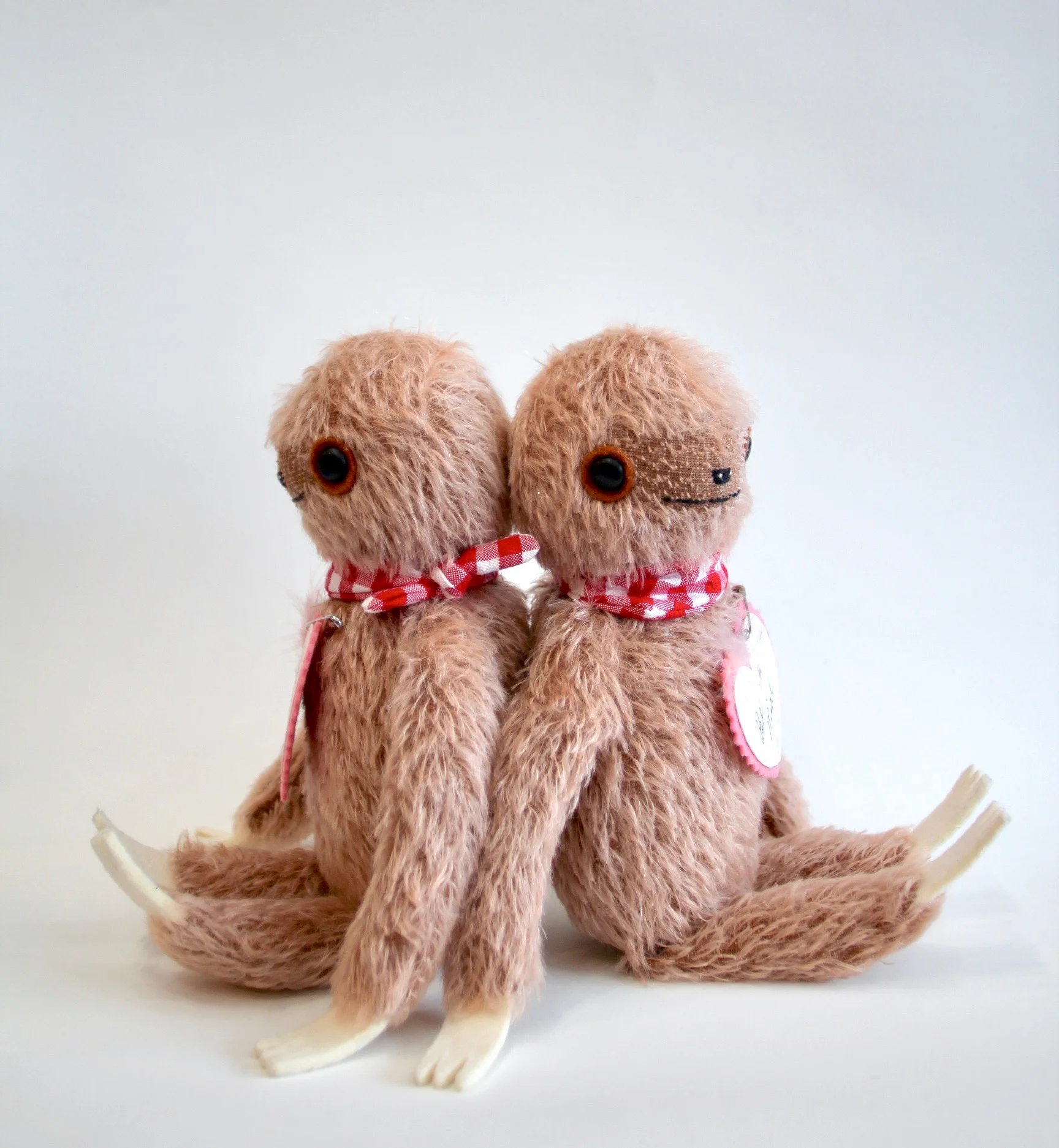 Rose brown sloths SOLD OUT