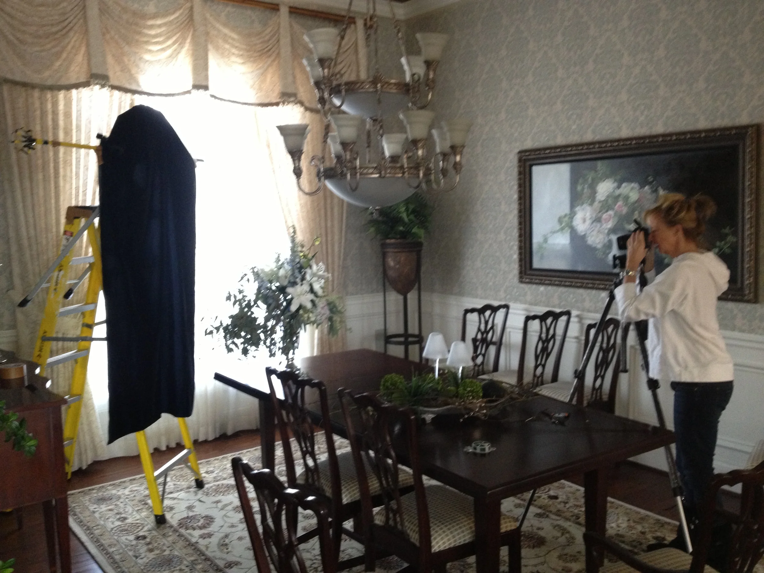 2. Rig studio in dining room?!