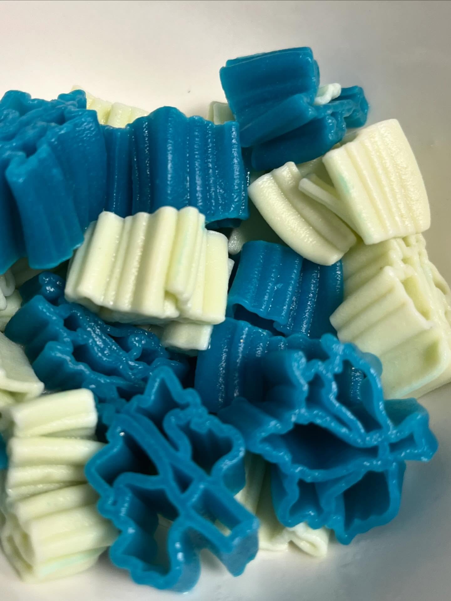 ⚾️ WORLD SERIES BOUND, TORONTO! 💙🍁
The Jays are swinging for the fences &mdash; and we&rsquo;re serving up the ultimate hometown pasta to celebrate every inning! Our Maple Leaf Short Pasta is proudly Canadian, made for big games, bold flavours, and