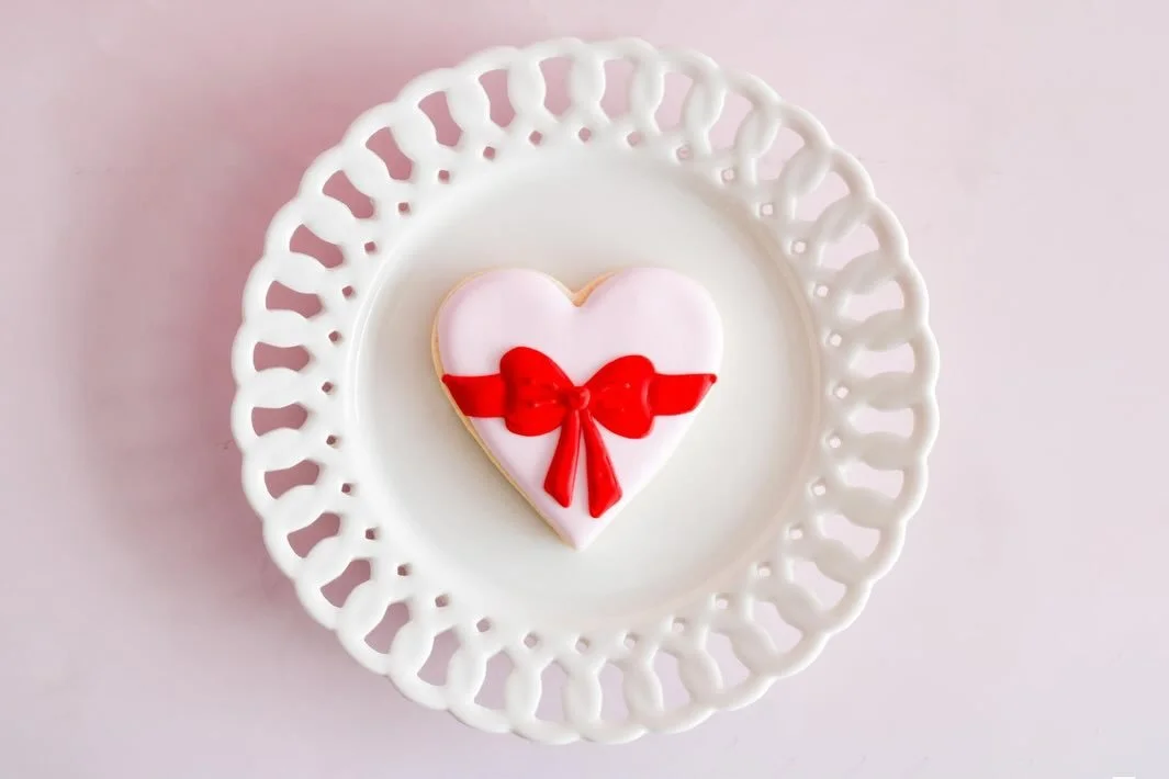 Love is in the air&hellip; or is that the sweet smell of freshly baked treats? 💕🍪
Celebrate Valentine&rsquo;s Day with our buttery sugar cookies and adorable mini decorate-your-own cookie kits &mdash; sweet fun for everyone! 💘✨

#ValentinesDay #Va
