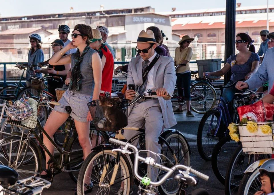 2012 Jane Jacobs Roll, Sacramento "Tweed Ride" — at Sacramento Railyards .