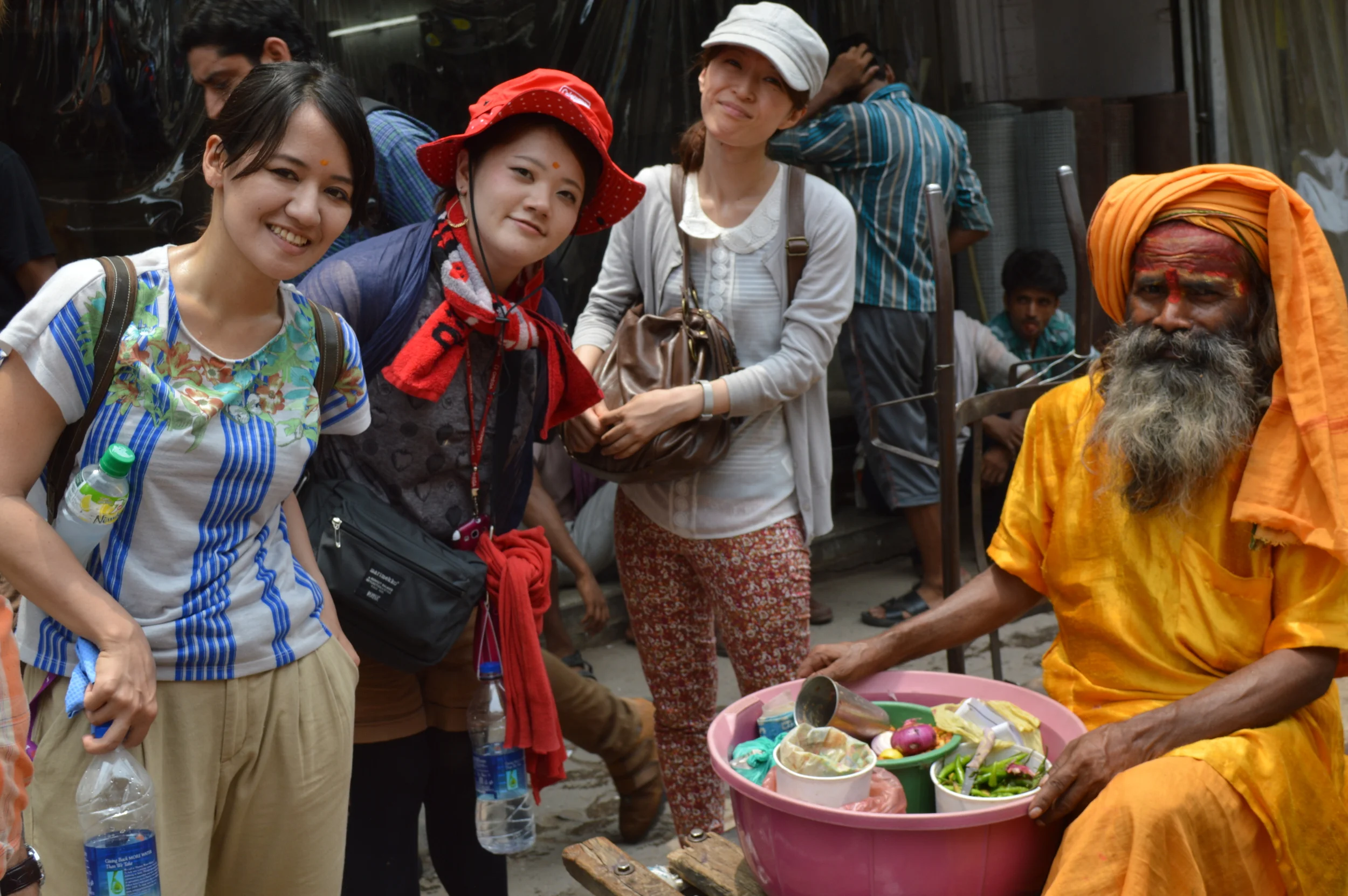 Half Day Old Delhi Bazaar Walk & Haveli Visiting Tour