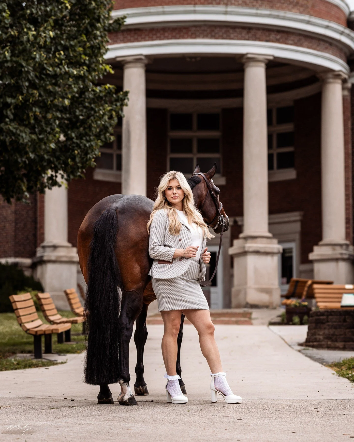 Something about the soft light, changing leaves, and crisp air that make Fall the perfect setting for senior sessions. My fall senior calendar is shaping up, and I can&rsquo;t wait to see the creative magic this season holds.