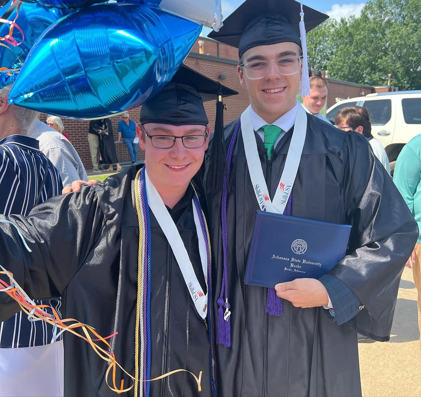 🎓 CONGRATULATIONS to Hannidy Mills and Jared Scheel, graduating today with honors ⭐️from Arkansas State University, completing the Power Sports Program. 🎓🤗 &ldquo;We are proud of the young men they have become and we celebrate their achievements. 