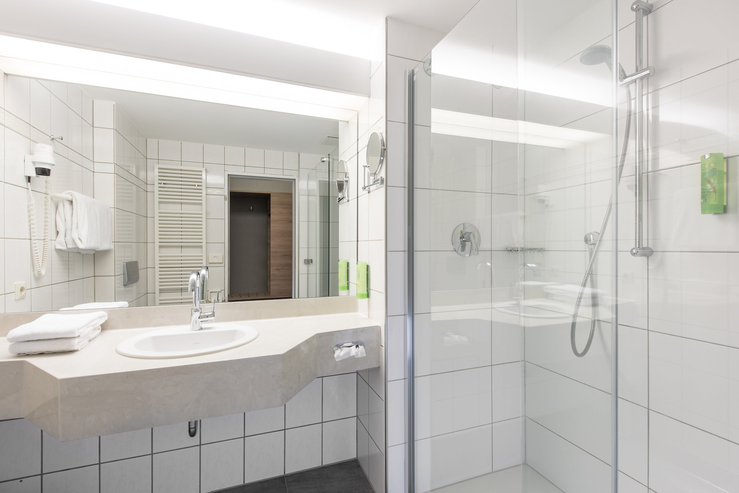 Idingshof Hotel Bramsche - Duschen mit Echtglas