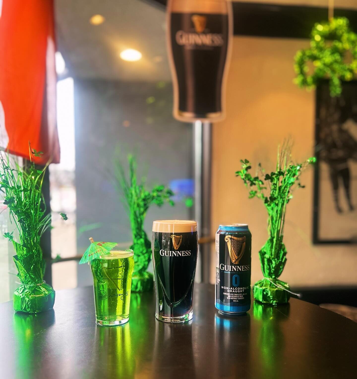 🍀 St Patrick&rsquo;s Day weekend has finally arrived 🇮🇪

Come celebrate with us all weekend long! We have drink and food specials everyday. Enjoy a pint of Guinness or for those looking to stay alcohol-free, we have Guinness 0.0. And green beer of