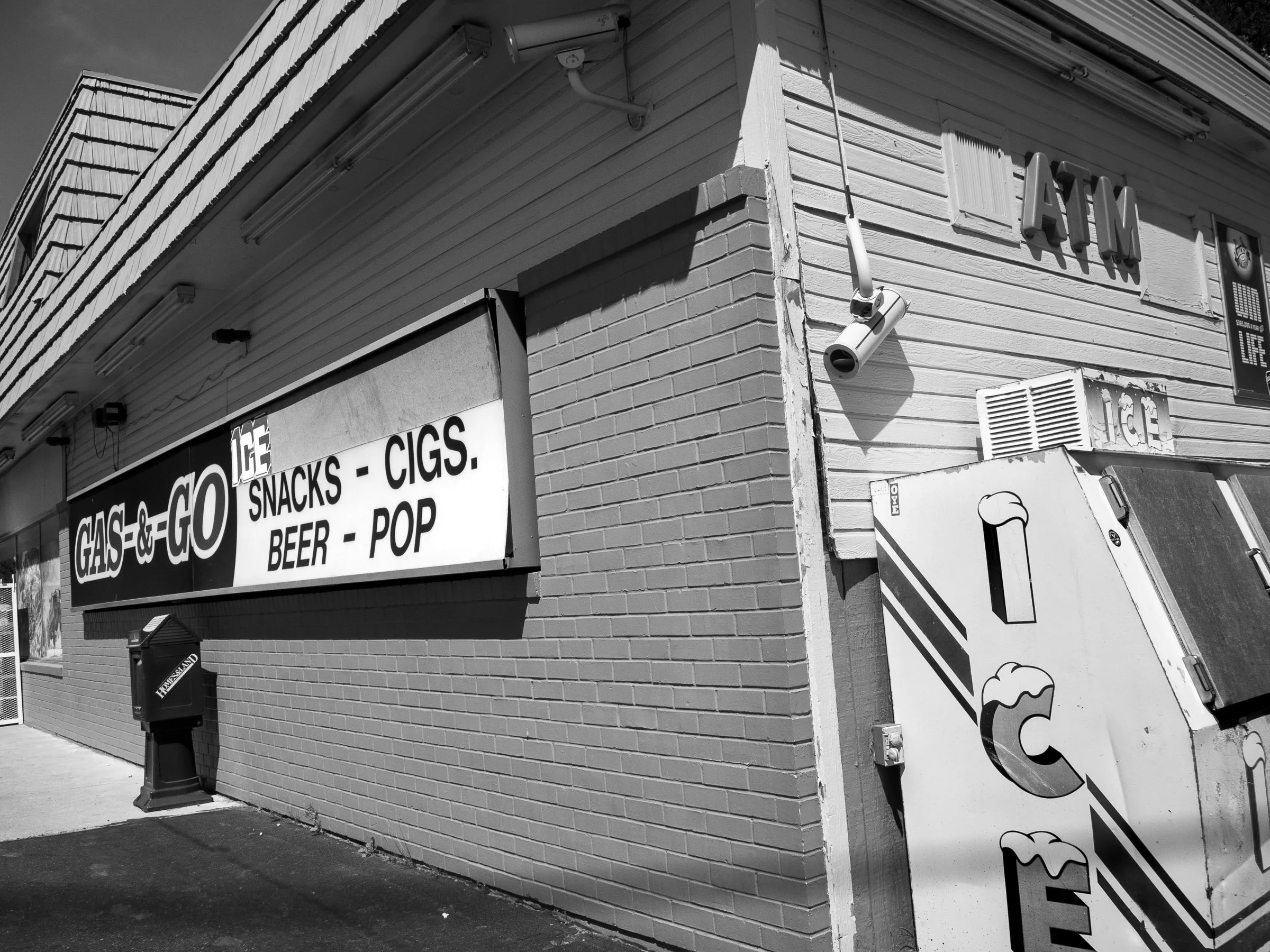 24.3 MPG Web 011.jpg