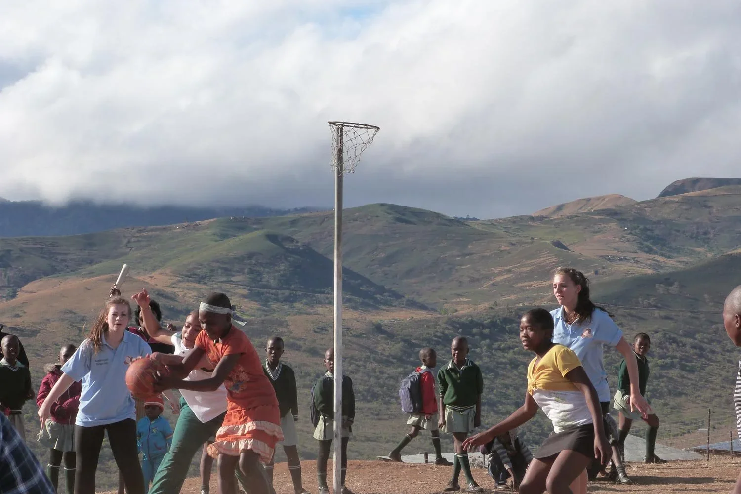 Bambisanani-Partnership-playing-Netball-in-Kwa-Zulu-Natal-South-Africa.jpg.webp