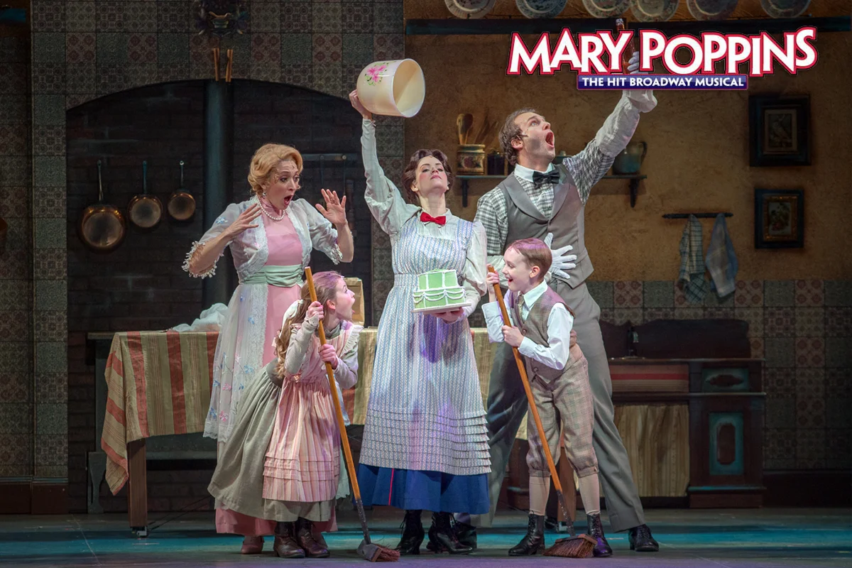 Theater — Eloise Lushina