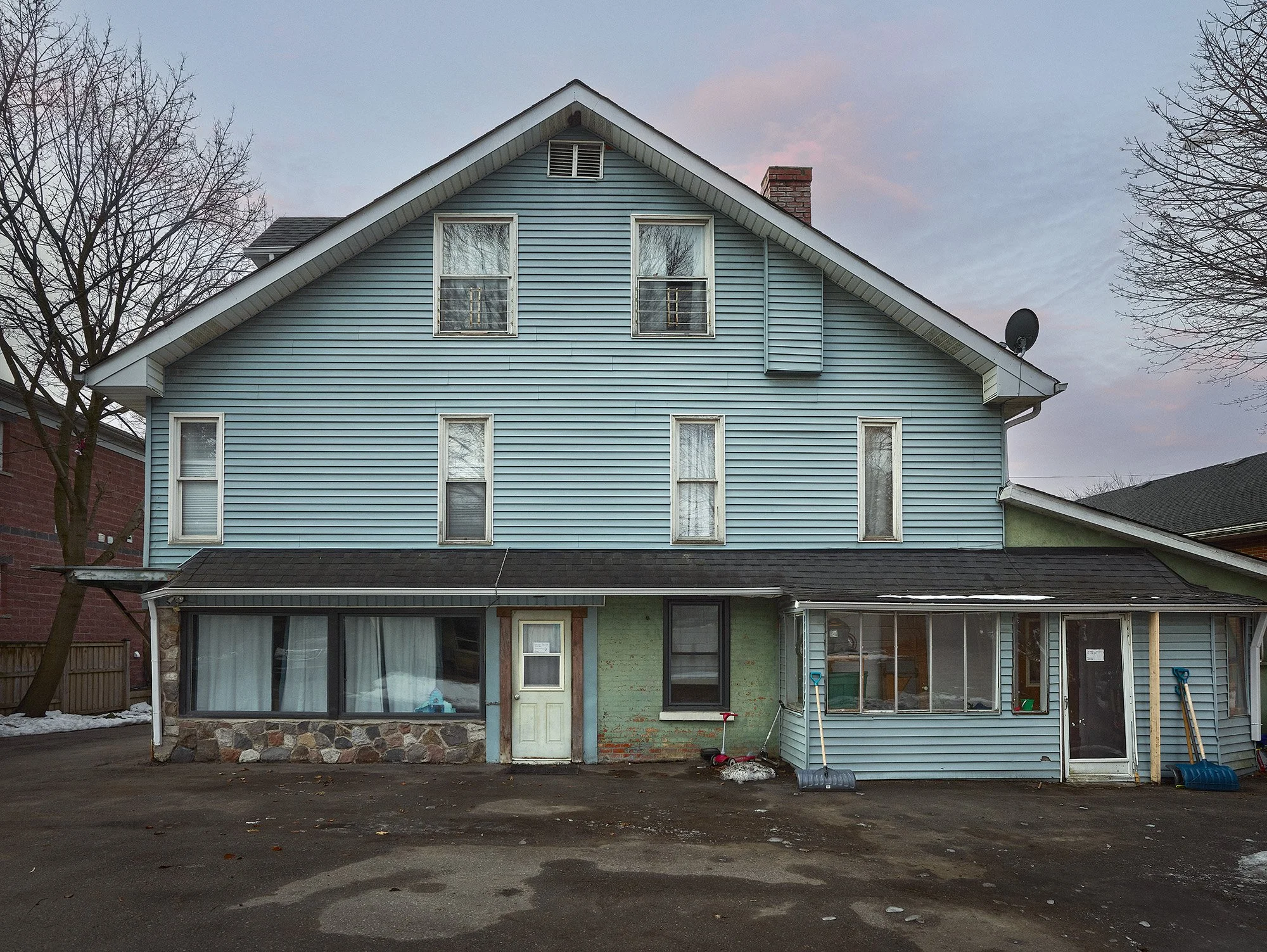 02.13.23-Queen St. Exterior 6.jpg
