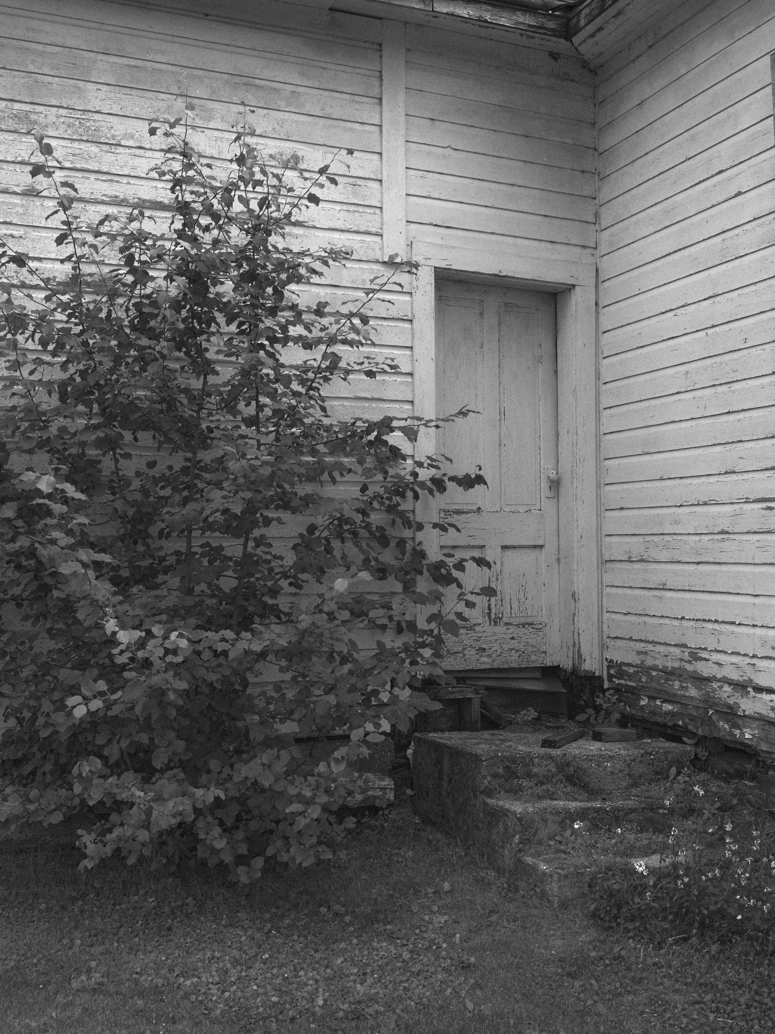 08.09.22-Saskatoon_Minitonas_Small Towns inbetween 15 copy.jpg