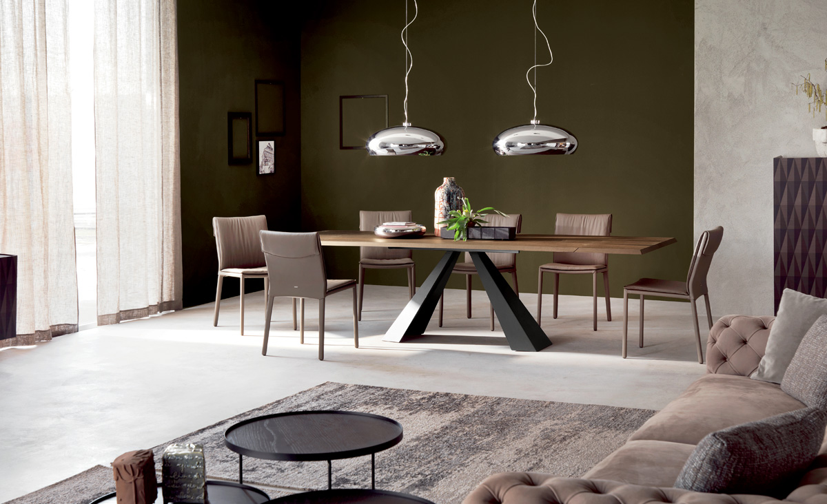 Ares Dining Table (with extensions)