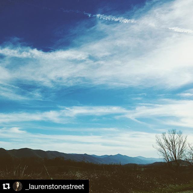 #Repost @_laurenstonestreet with @repostapp.
・・・
Tonight we arrived in Charleston, WV to film two dancers (Mackenzie + Mikaela) working in the fight against human trafficking. We are so excited to explore healing and restoration through movement of the body. Stay tuned to see some of our work tomorrow!
#reclaimfreedom #endtrafficking #enditmovement