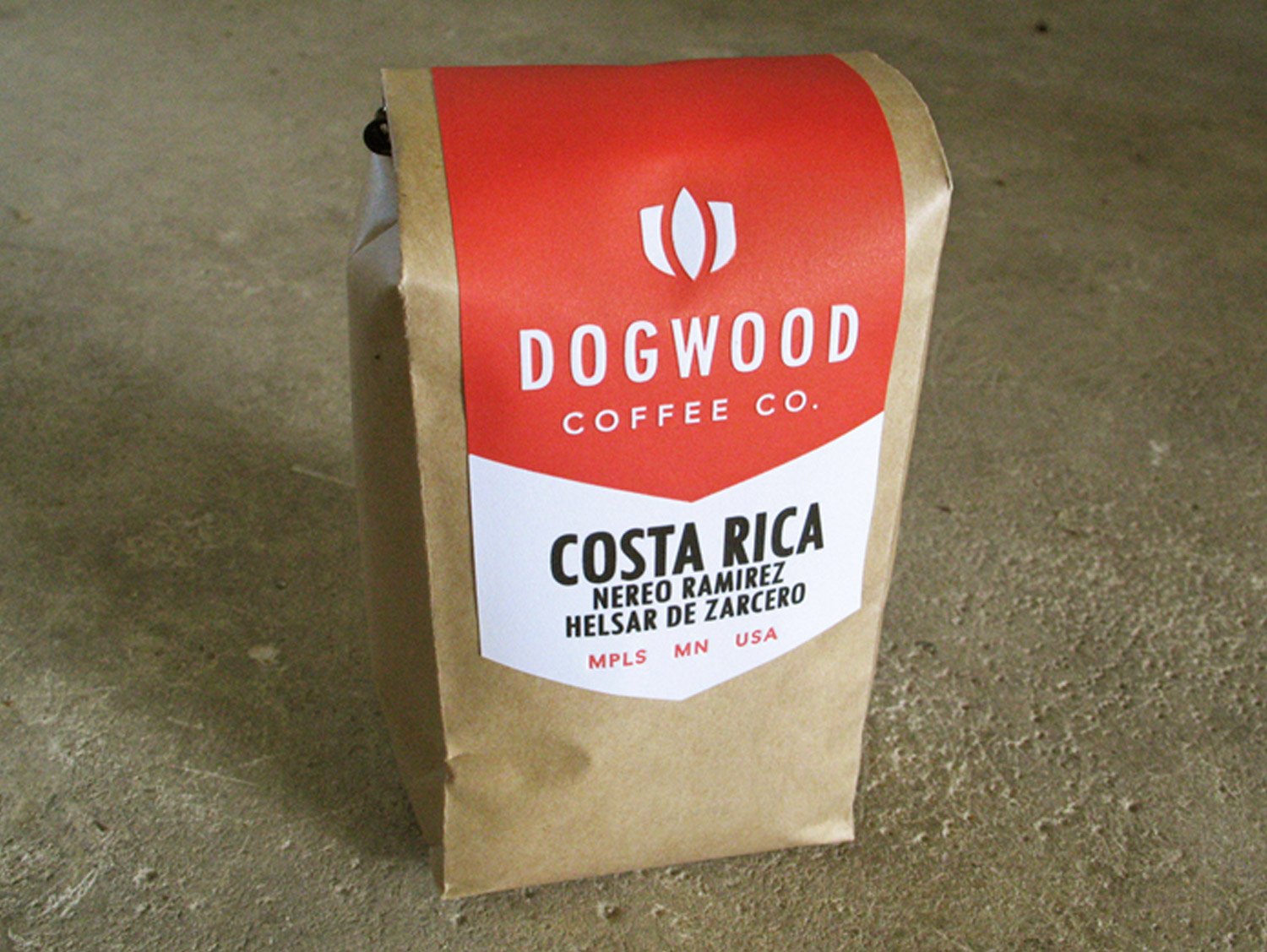 Dogwood-Coffee-Co-13-Packaging-01.jpg
