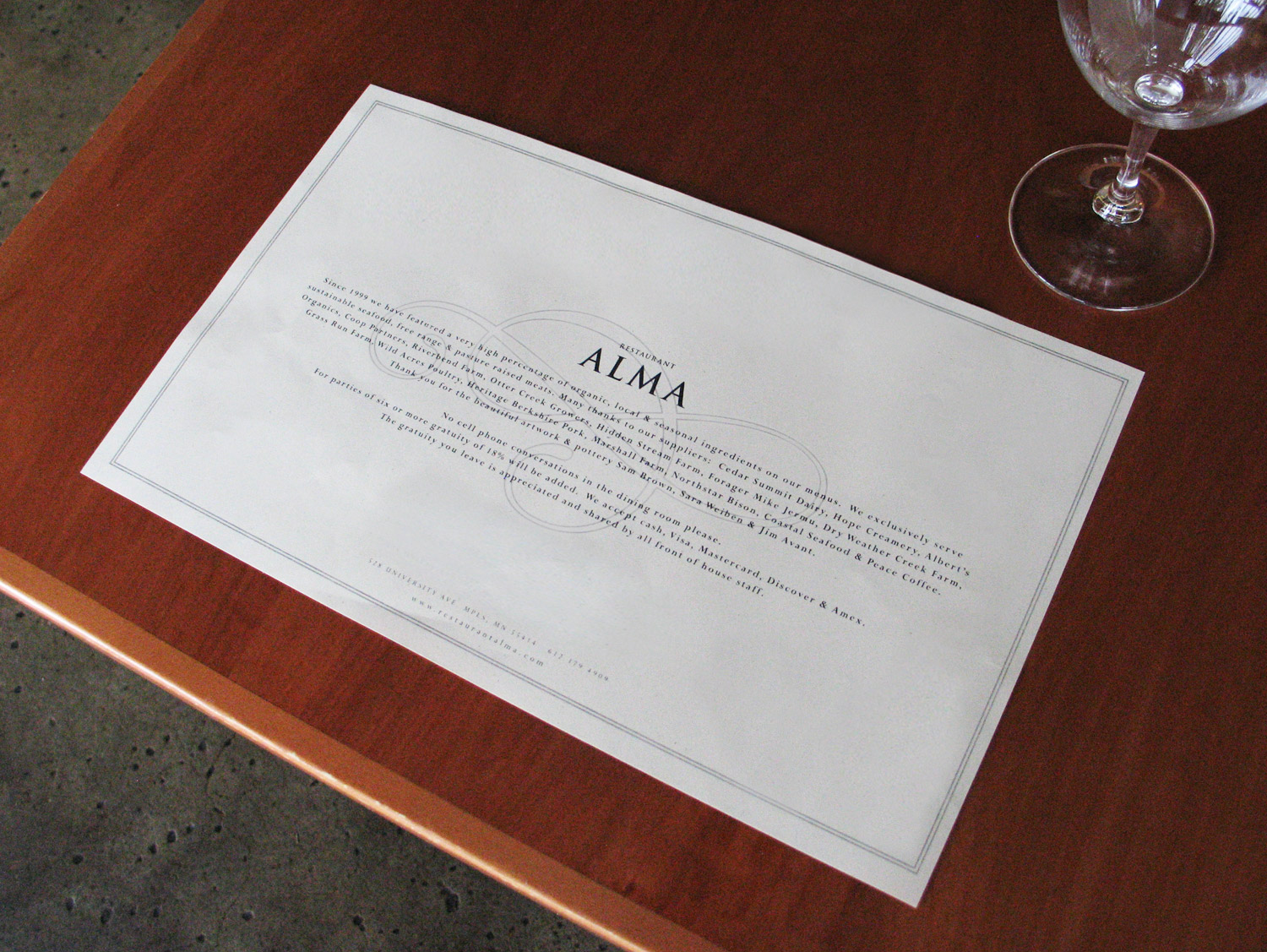 Restaurant-Alma-print-04.jpg