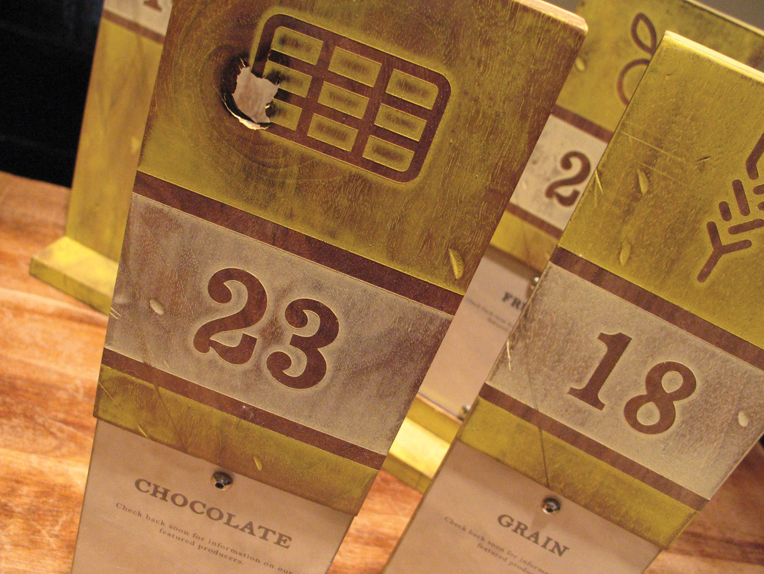 Rustica-Table-Numbers-Design-Build-07.jpg