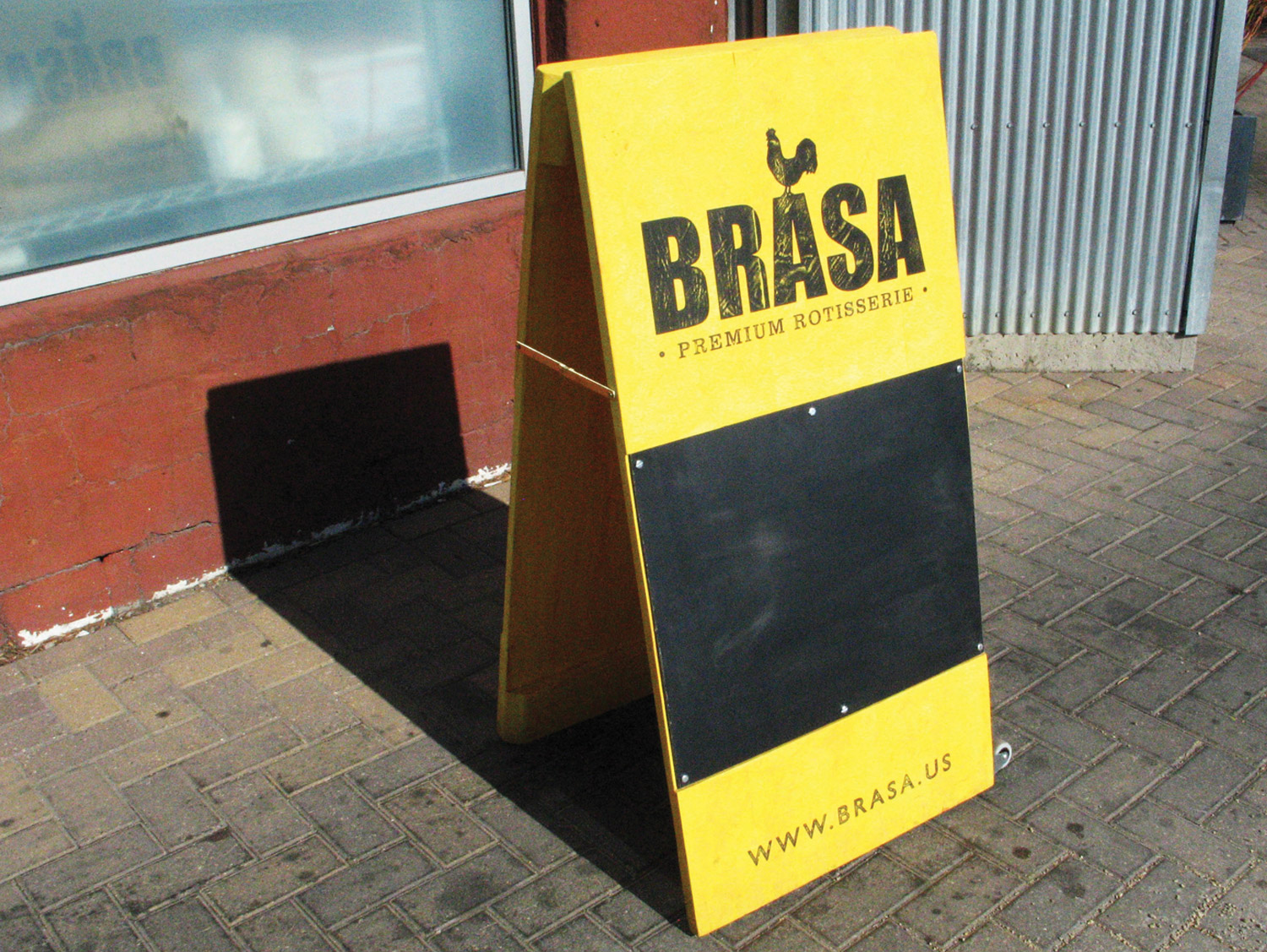 Brasa-Sign-01.jpg