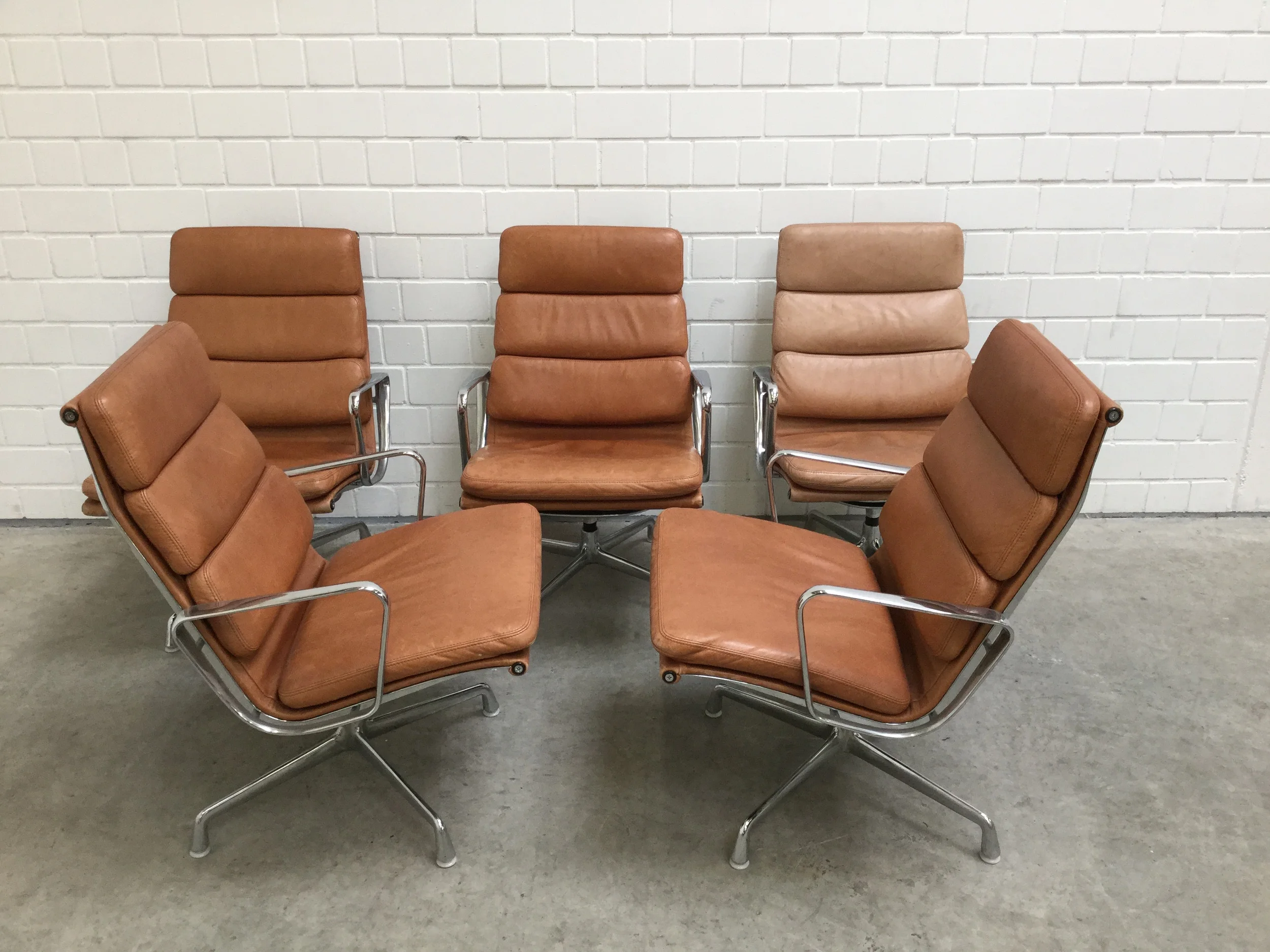 EA216 VITRAIMG_0113.JPG