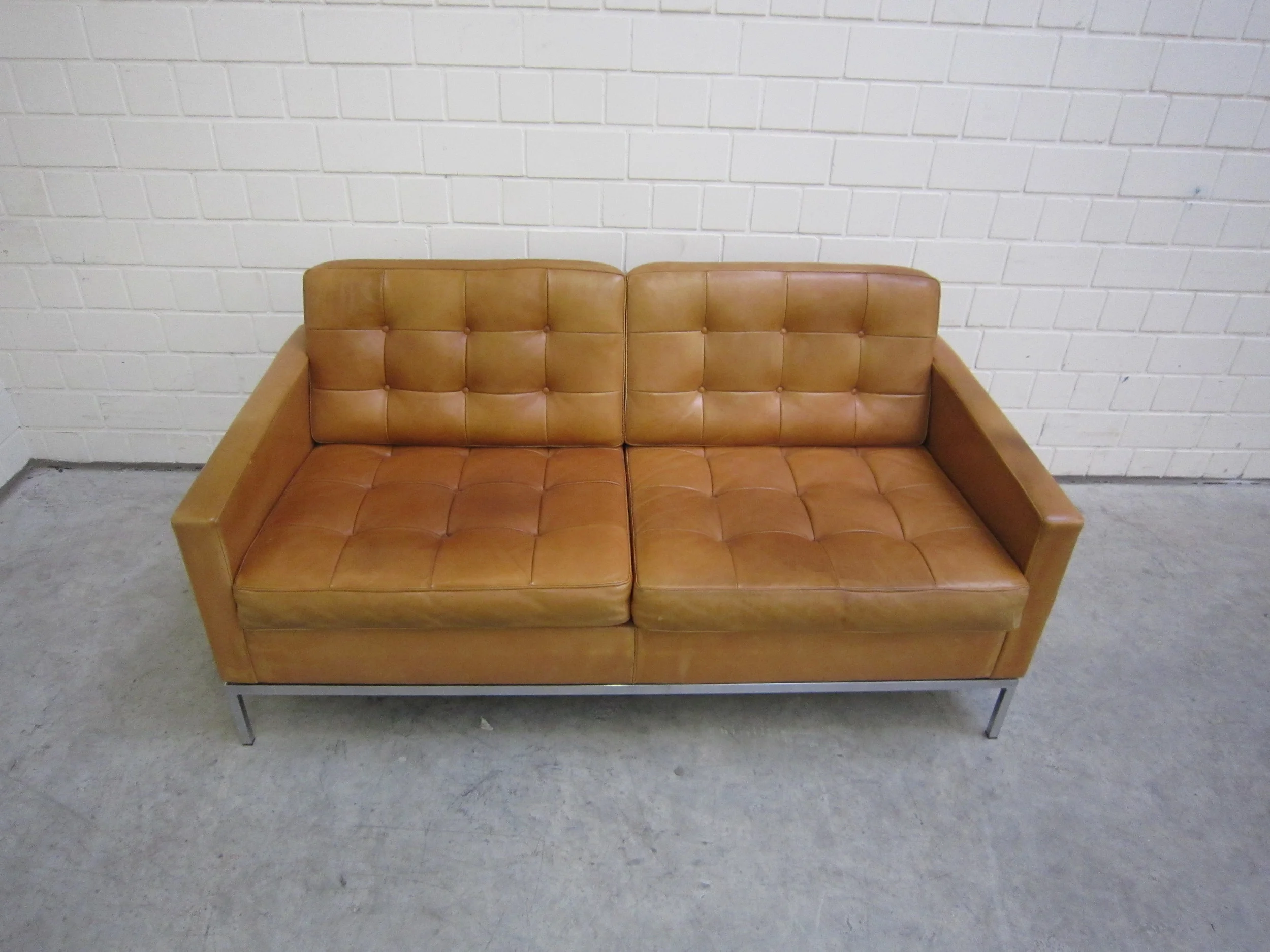 Knoll cognac (4).JPG