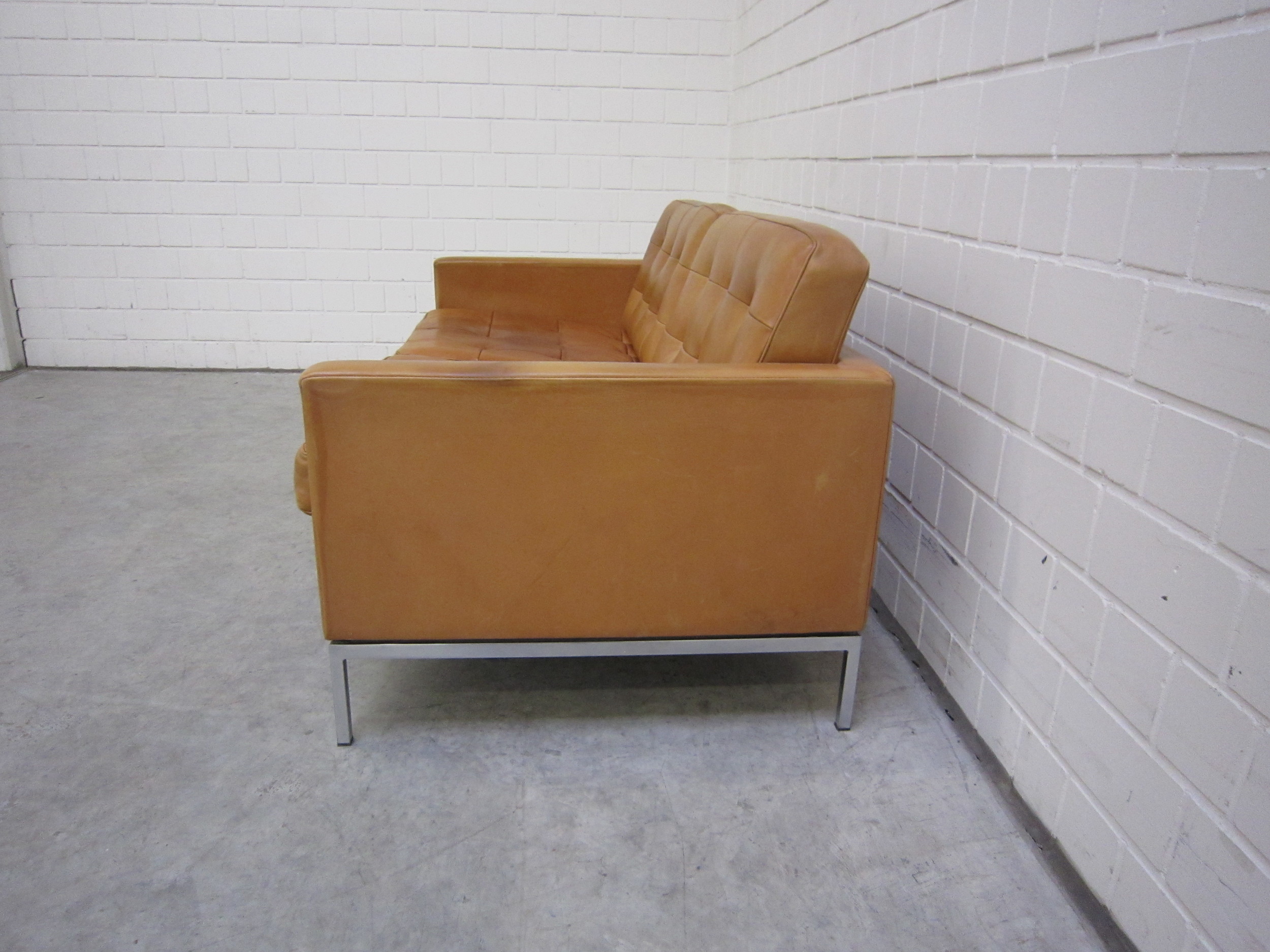 Knoll cognac (5).JPG