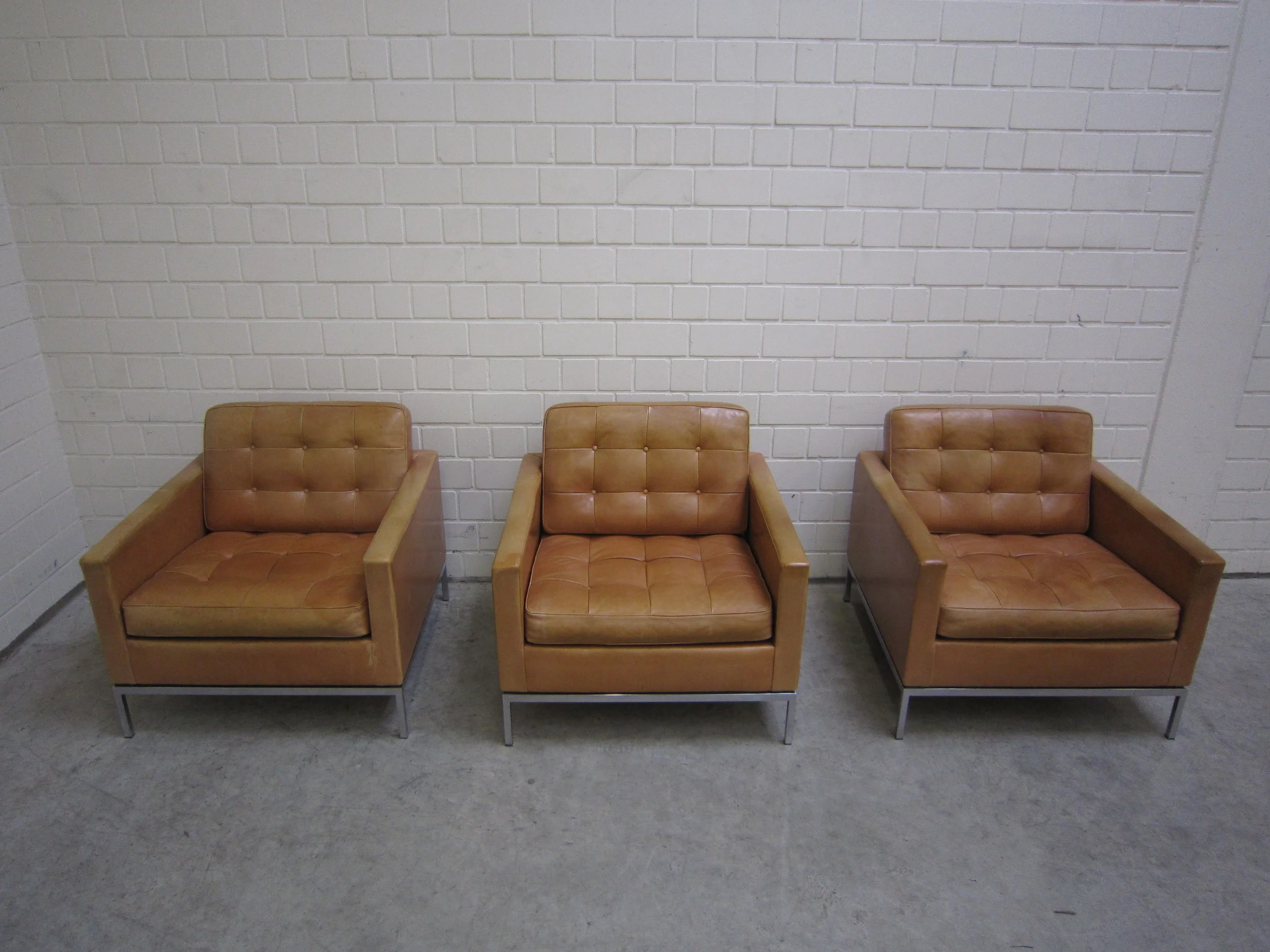 Knoll cognac (7).JPG