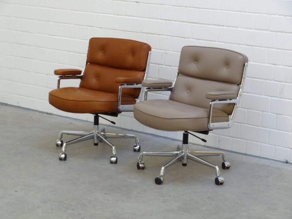 Vitra Lobby Chair (7).JPG
