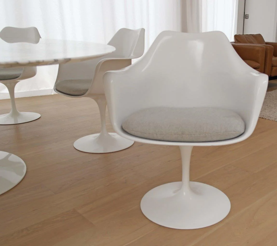 Tulip Armchair.jpg