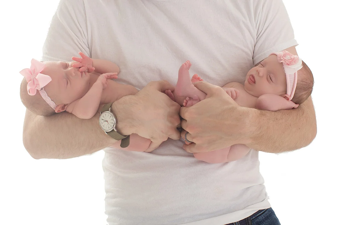 newborntwins-instafather1.jpg