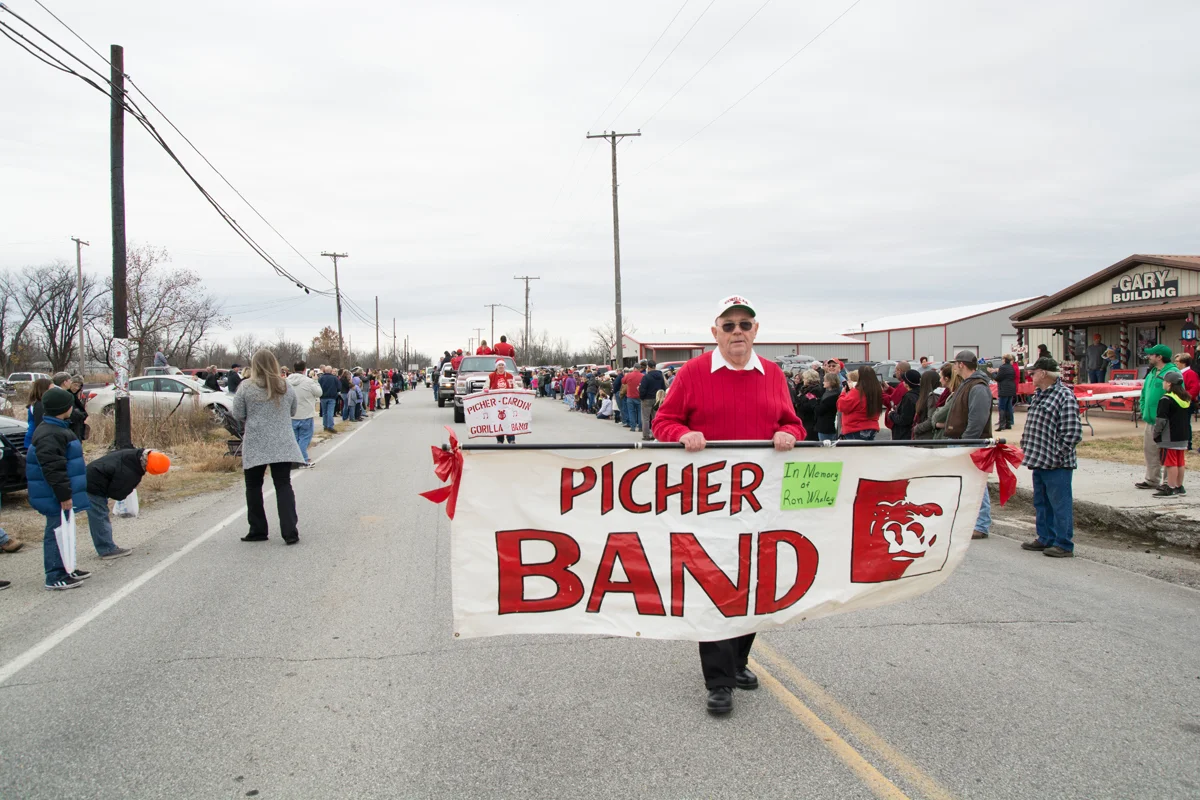 11-Picher Gorilla band picher xmas sabrina staires 1268.jpg