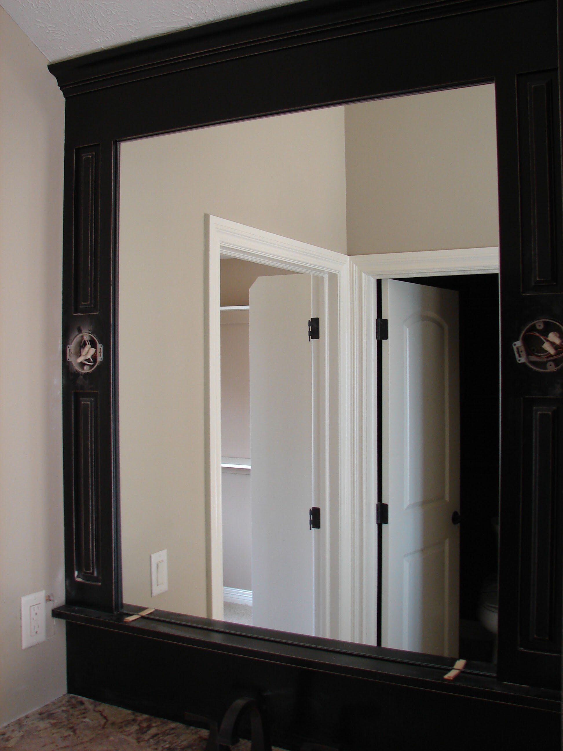 Custom Mirror Window Custom Mirrors & Framed Mirrors — Elite Glass Services