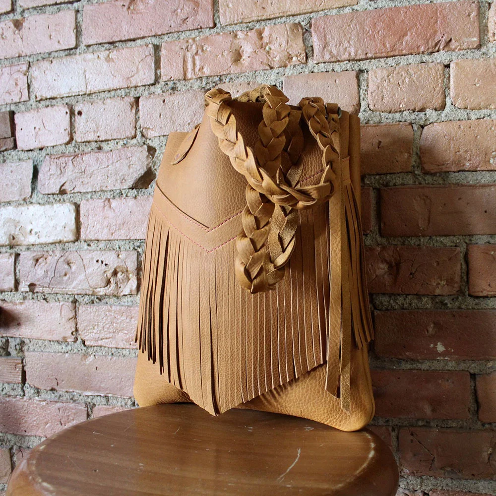 Tia Fringe Tote - Softy Tan