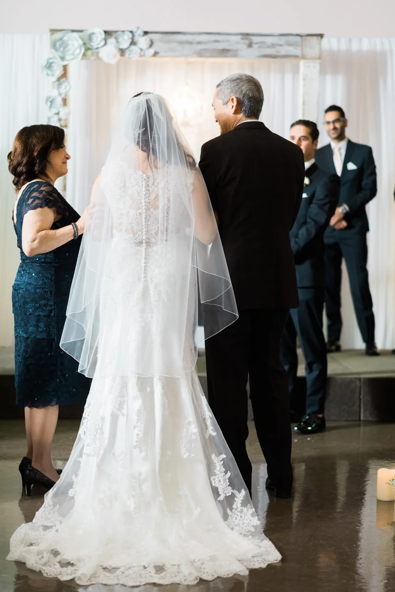 Chris&Avery(240of973) copy.jpg