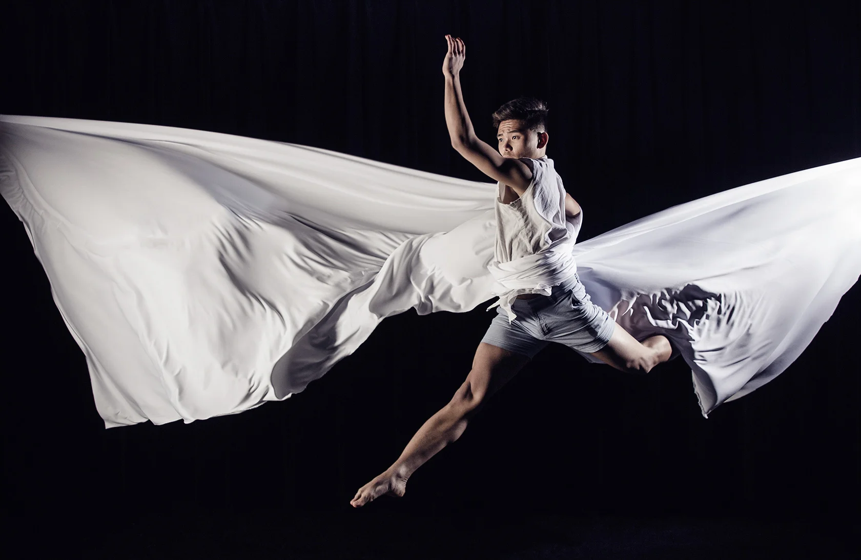 vancouver-dance-photographer-mavreen-david-1.jpg
