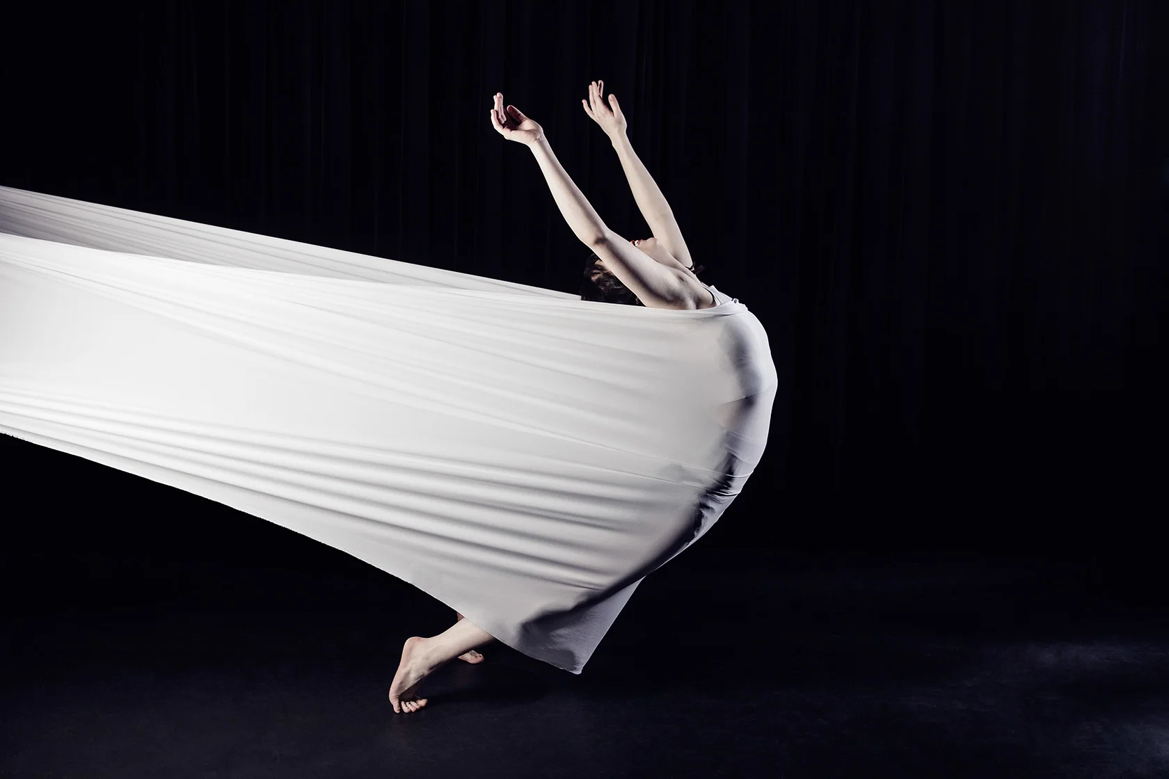 vancouver-dance-photographer-mavreen-david-8.jpg
