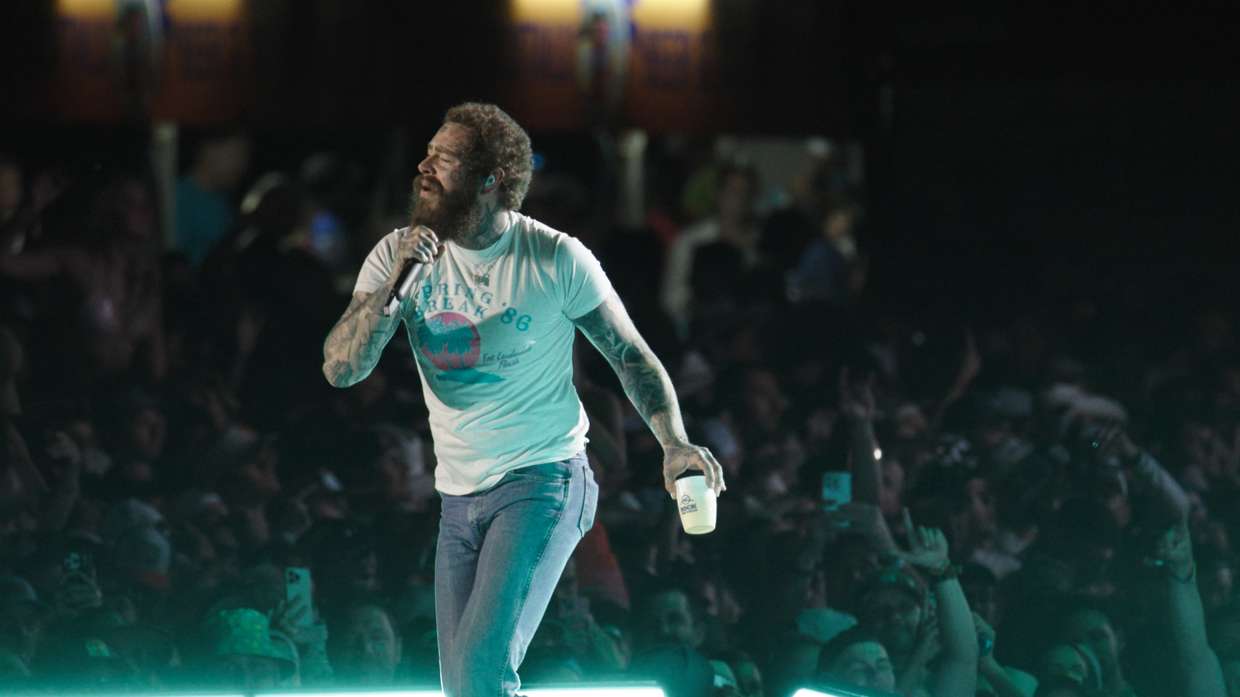 Posty.00_06_15_05.Still002.png