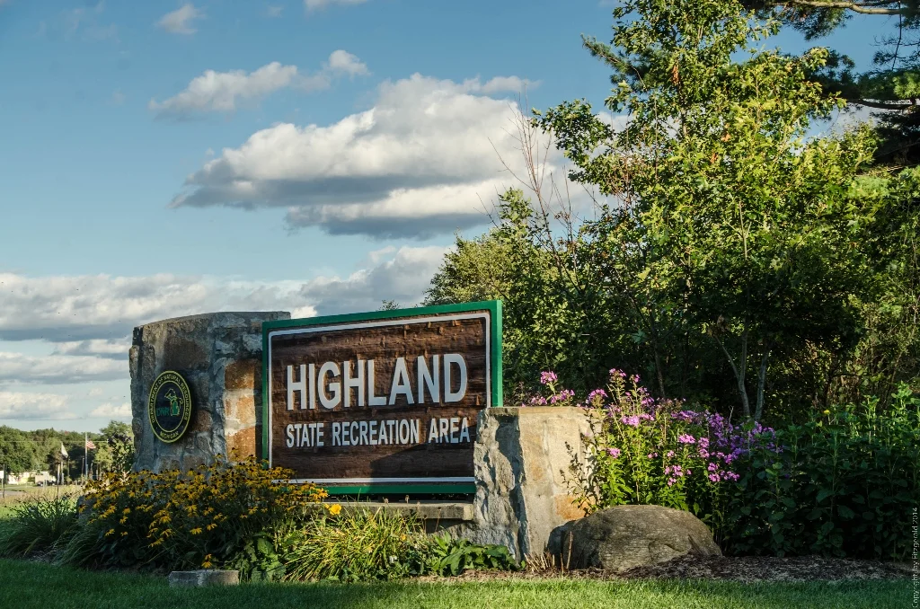 Highland+State+Rec+Area+Sign+Michigan+090614-4052+1024x768.jpg