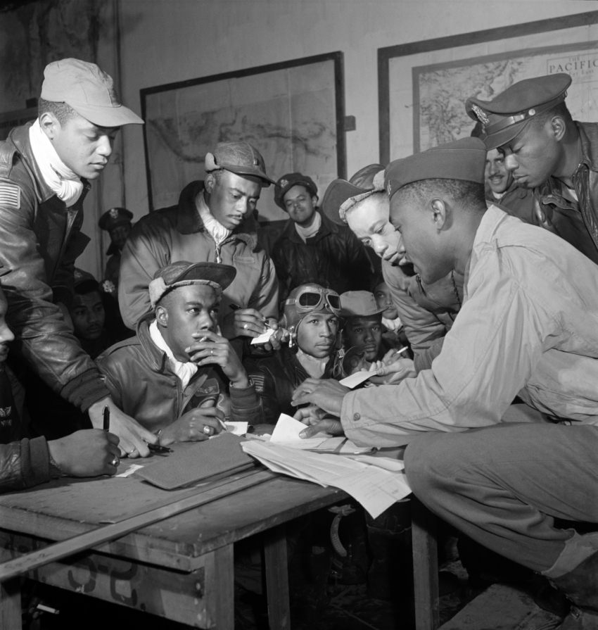 1945 photo of Tuskegee Airmen from Wikimedia Commons
