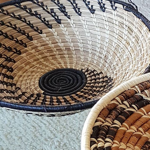 ❤ these baskets woven by women in Uganda #womenhelpingwomen #wovenbasket #homegoods #homeaccessories #neutrals
