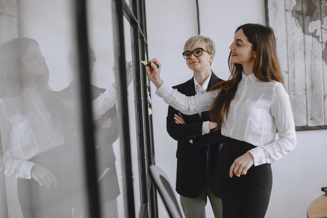 How Boulder Residents Can Master European Portuguese for Travel and Work