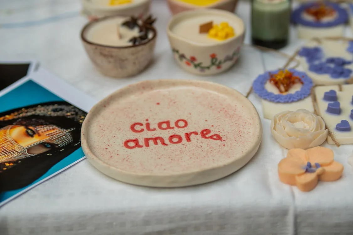 Italian Unveiled: Your Passport to La Dolce Lingua